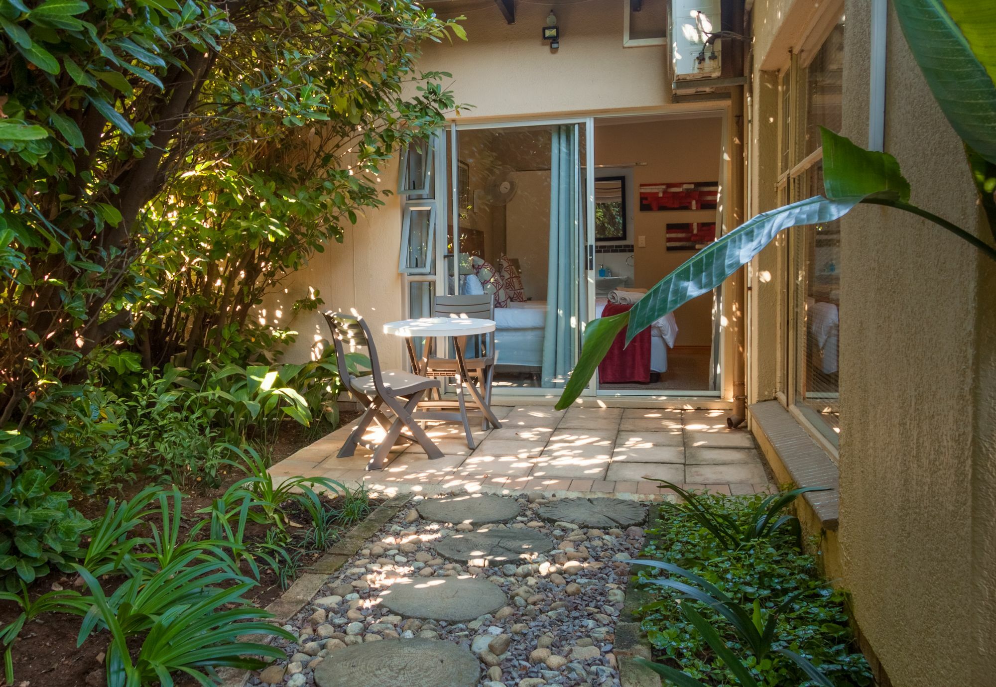 Rest-A-While Guest House - Pretoria-Noord Exterior foto